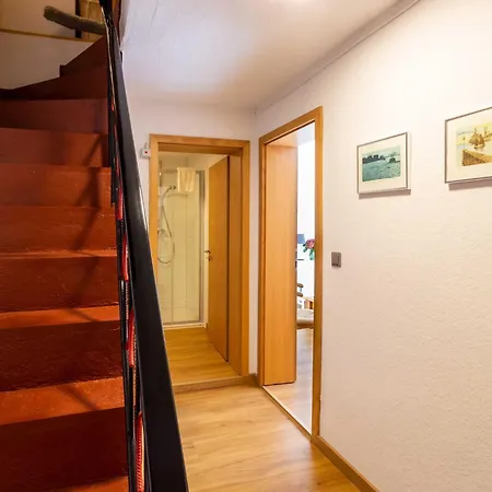 Gode Tied Bergen Auf Rugen